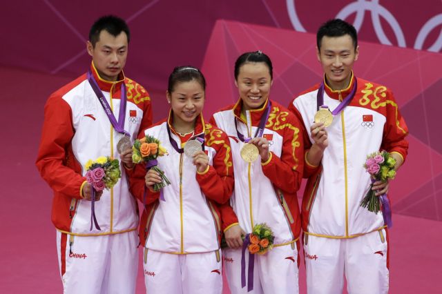 Κινέζικο 1-2 στο μπάντμιντον, στην τρίτη θέση η Δανία